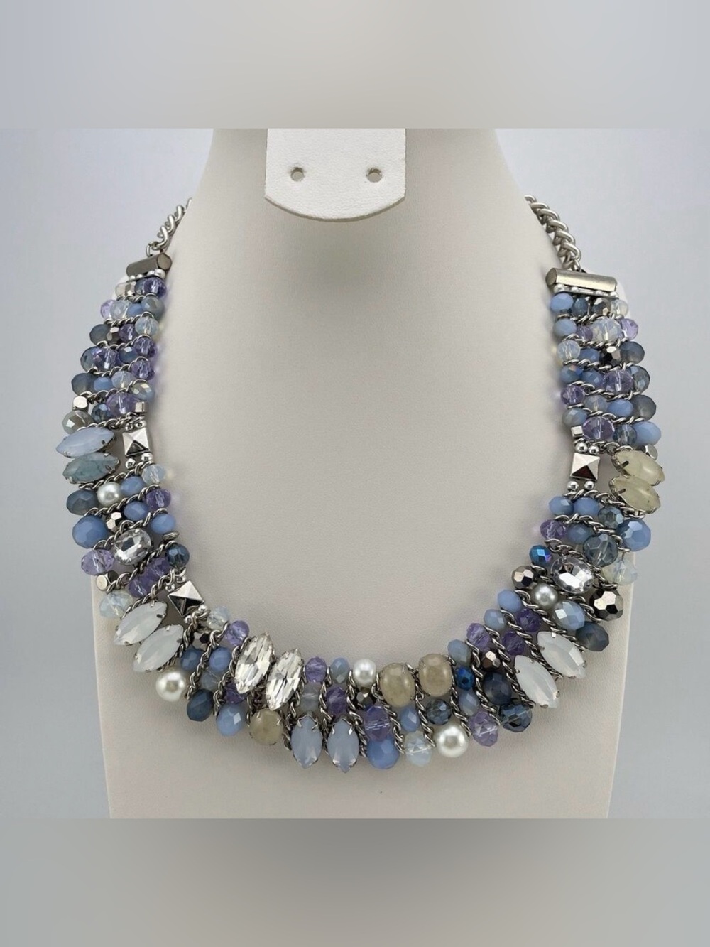 Stunning Silver Tone Blue White Stone Glass Beaded Rhinestone Bib Necklace